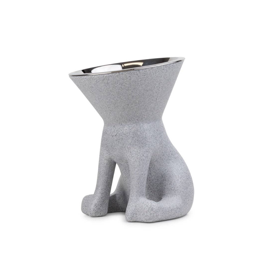 Puppy Gallery - ELIZABETH - The Queen of Dog Bowl