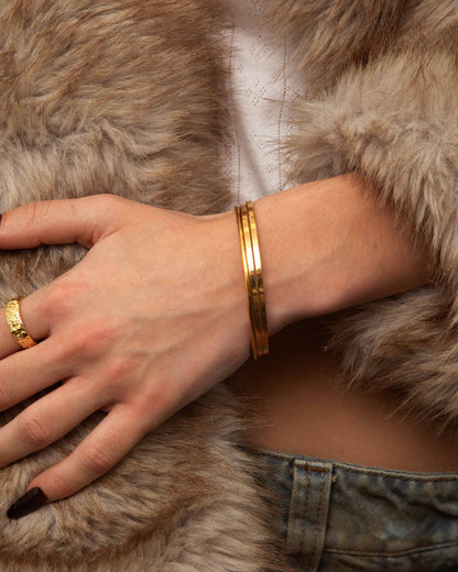 Golden Class Bangles
