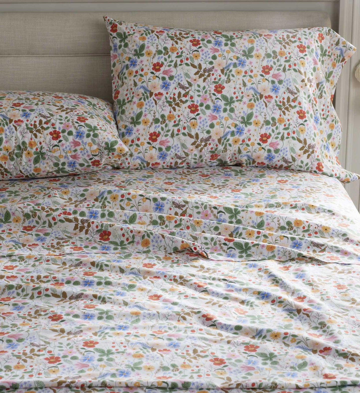 Percale Pillowcases - Strawberry Fields White