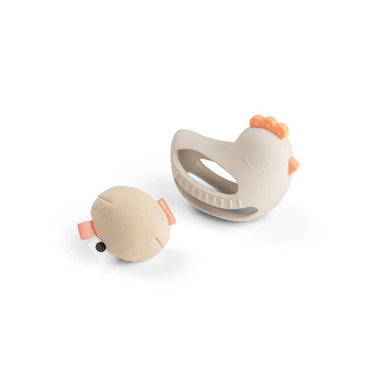 Done by Deer Grip and Teether Toy with Rattle Clucky - Beige