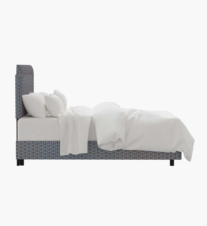 Hampton Bed - Delphine