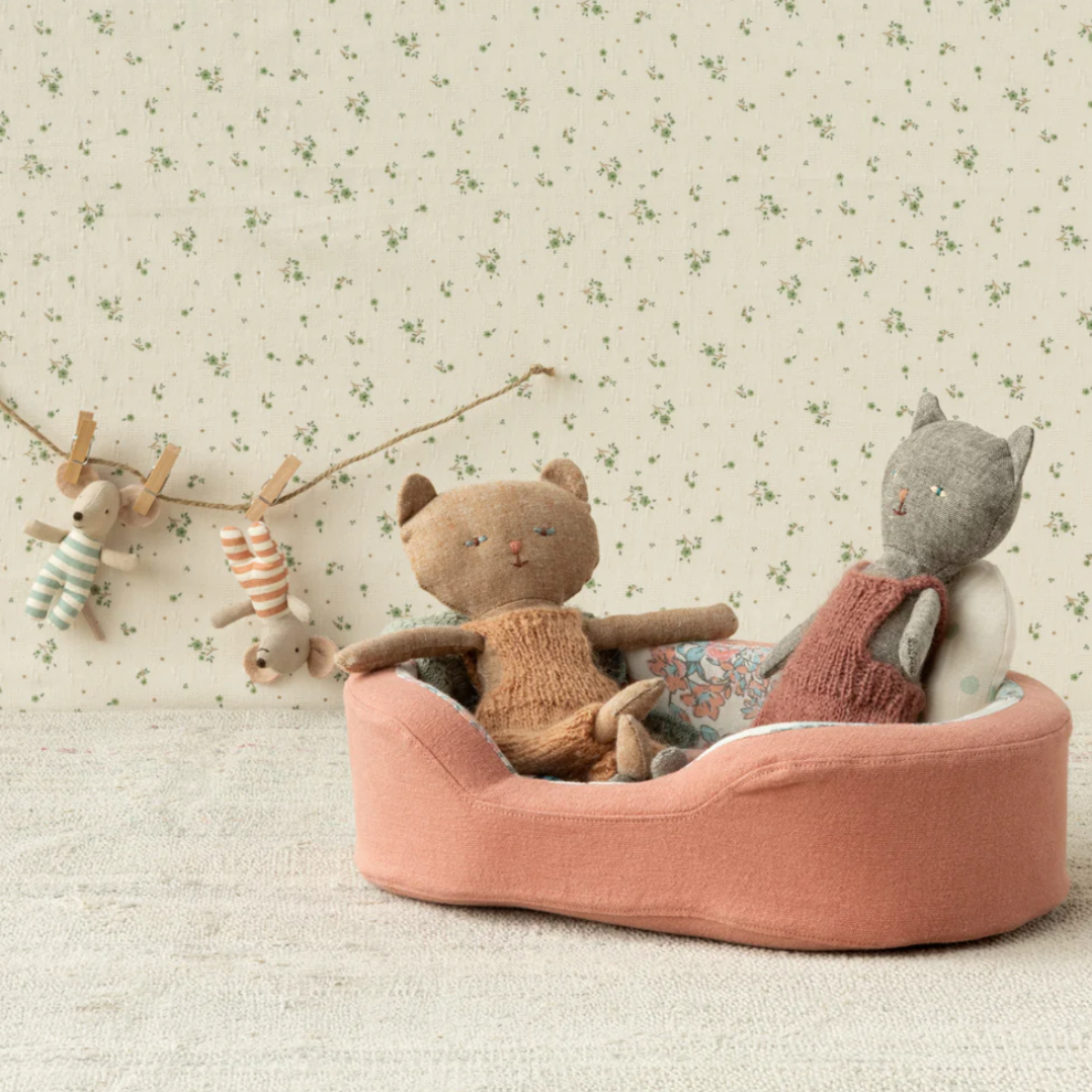 Cosy basket, Small - Coral