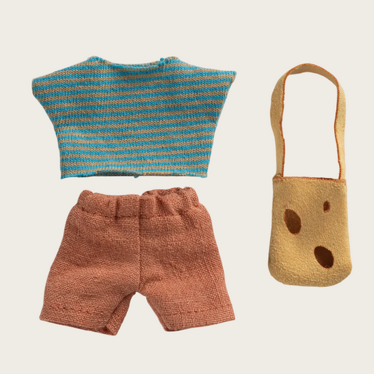 Clothes and bag for Little brother mouse