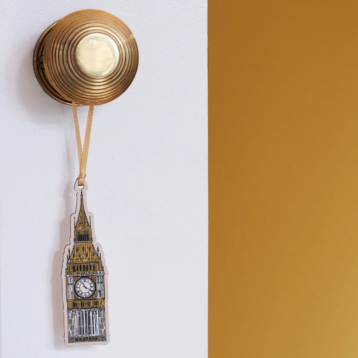 Victoria Eggs Big Ben Wooden Decoration