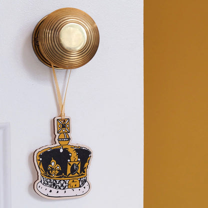 Victoria Eggs Crown Wooden Decoration