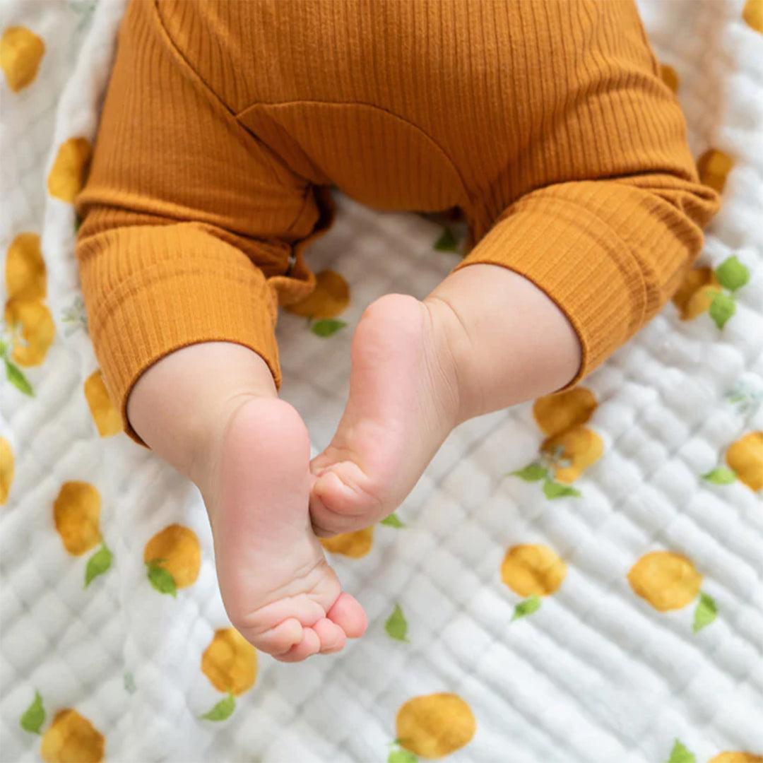 aden + anais Organic Cotton Dream Blanket - Fresh Fruit