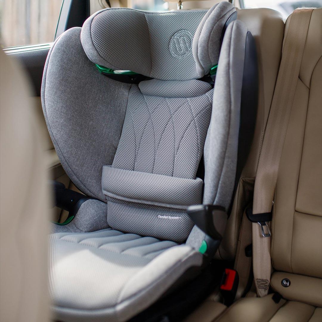 Avionaut Maxspace Airflow Car Seat - Black