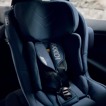 Axkid Minikid 4 Pro Car Seat - Coastal Storm Black