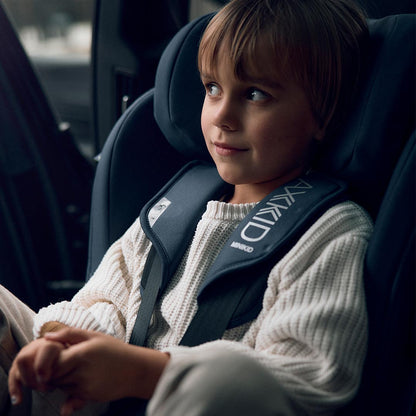Axkid Minikid 4 Pro Car Seat - Coastal Storm Black