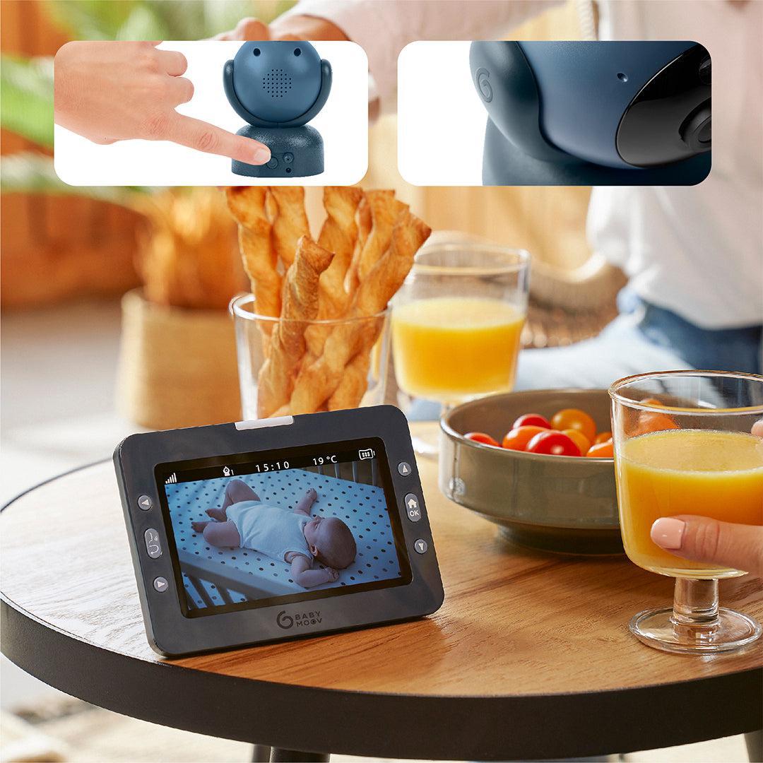Babymoov YOO MASTER PLUS HD Motorised video babymonitor, screen 5" - Blue