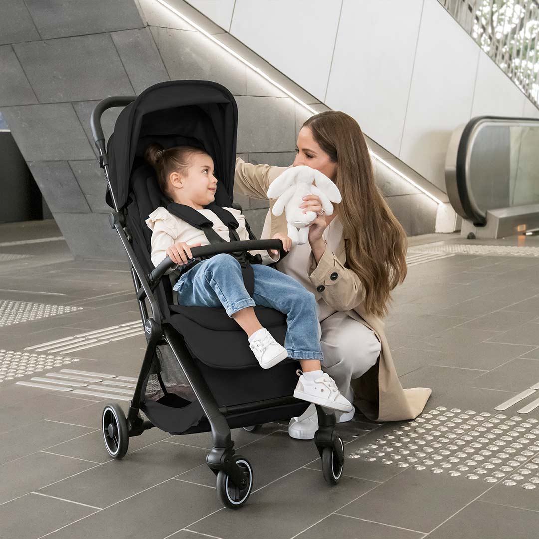Britax Römer FLYLITE Compact Stroller - Carbon Black