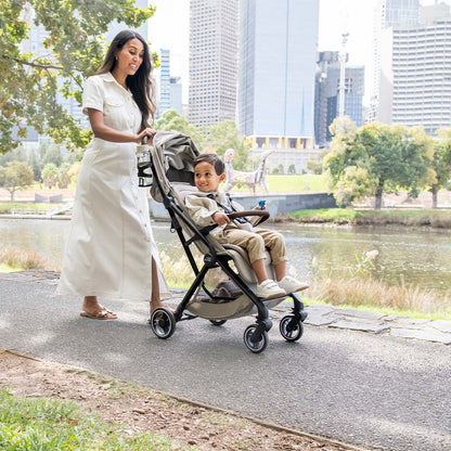 Britax Römer FLYLITE Compact Stroller - Carbon Black