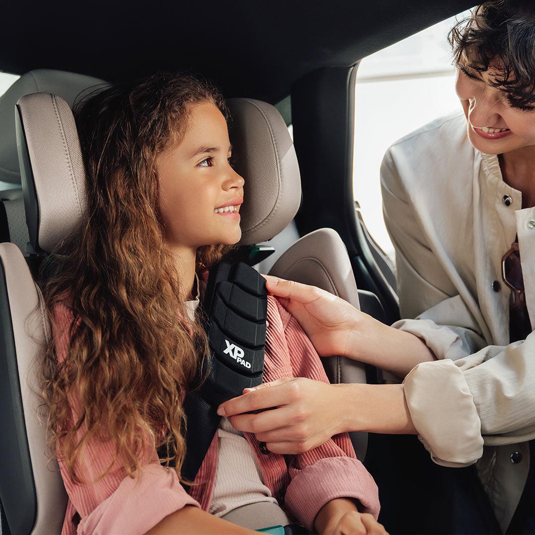 Britax Römer Kidfix Pro i-Size Car Seat - Teak - Style