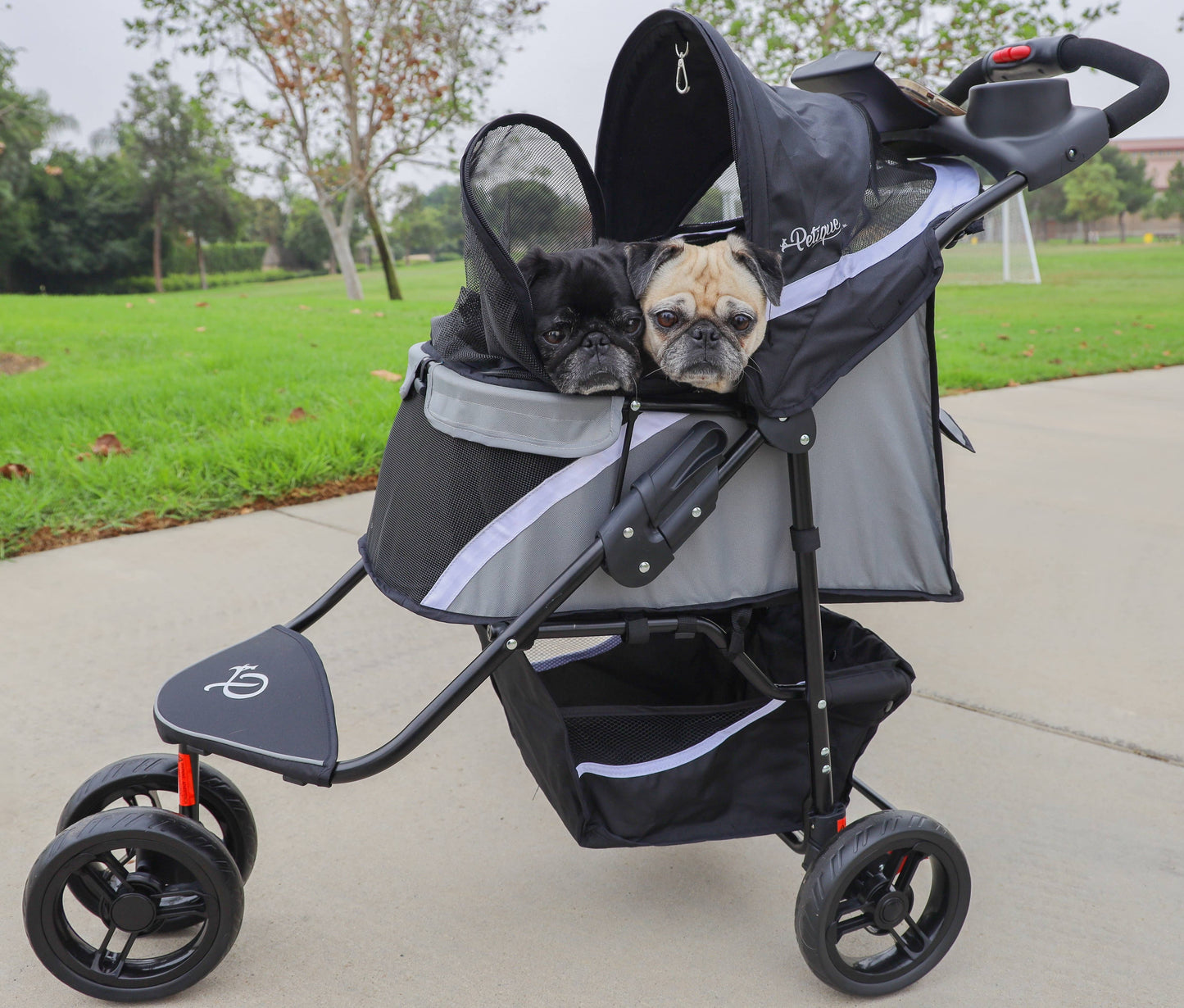 Petique, Inc - Revolutionary Pet Stroller for Dogs and Cats