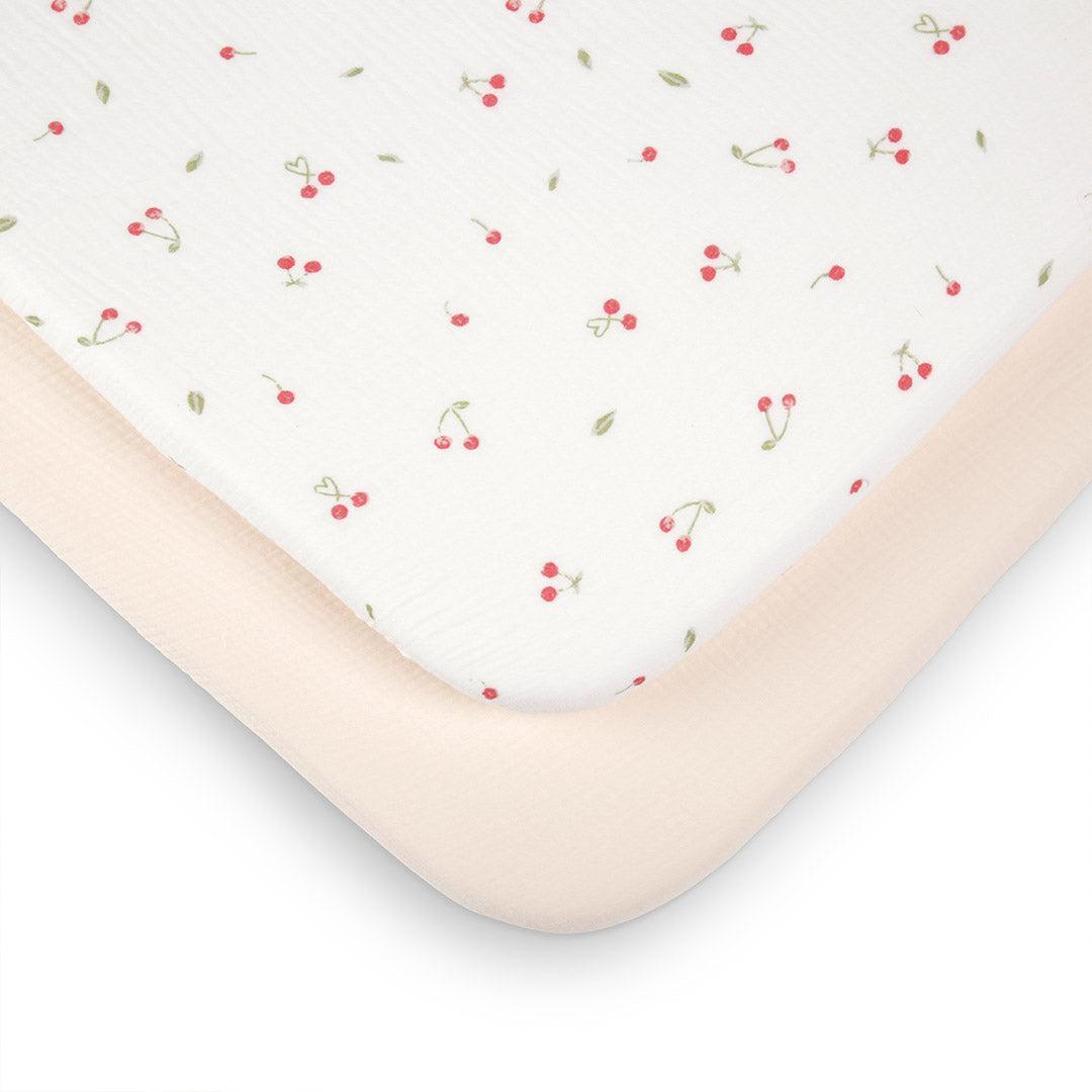 CuddleCo Universal Crib/ Co Sleeper Sheets 2pk - Ditsy Cherry
