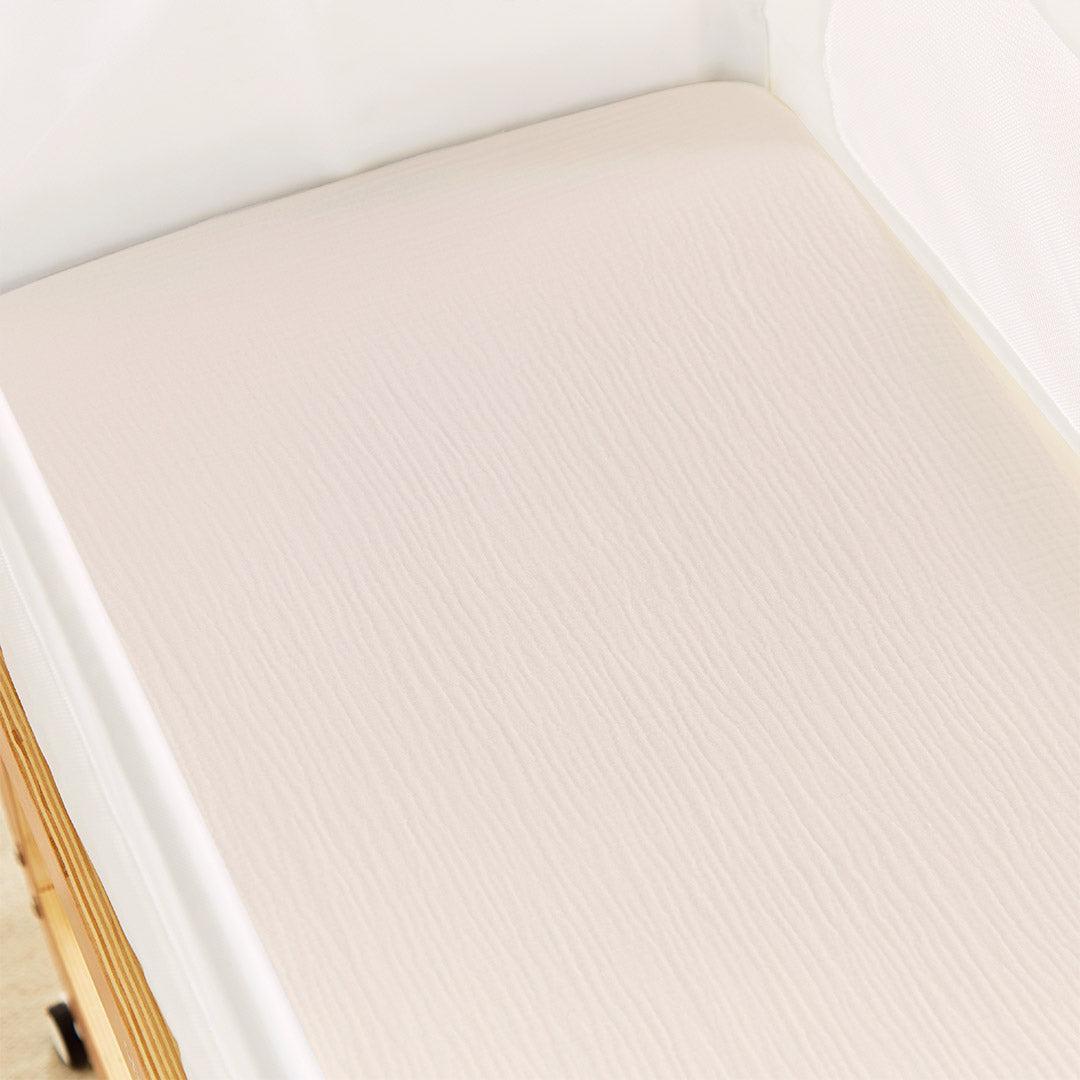 CuddleCo Universal Crib/ Co Sleeper Sheets 2pk - Ditsy Cherry