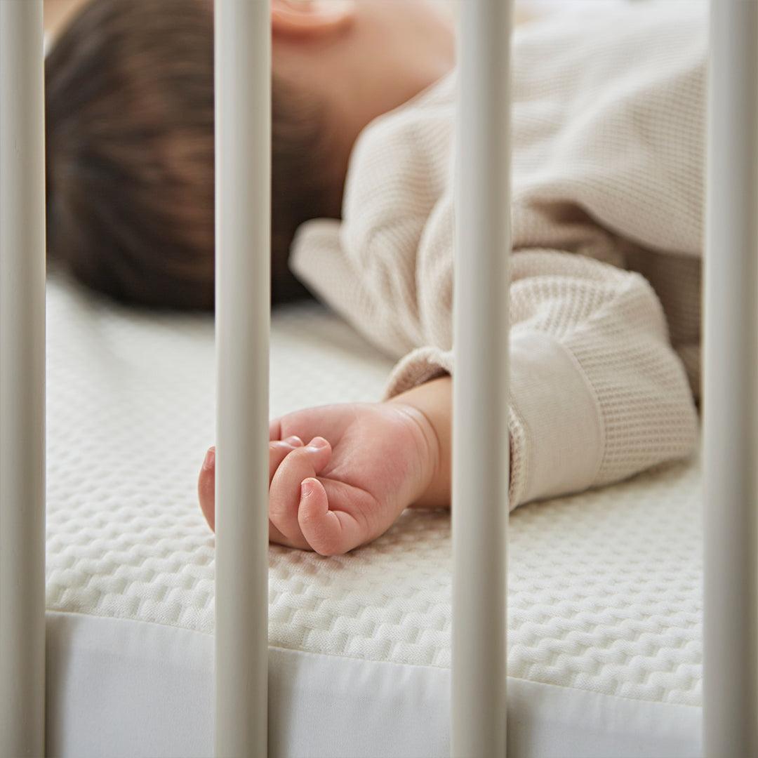 CuddleCo Waterproof Cot Bed Mattress Protector Hypoallergenic Bamboo - White