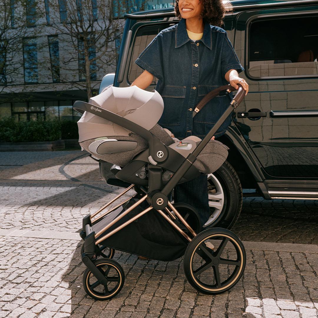 CYBEX Cloud T i-Size Plus Car Seat - Leaf Green