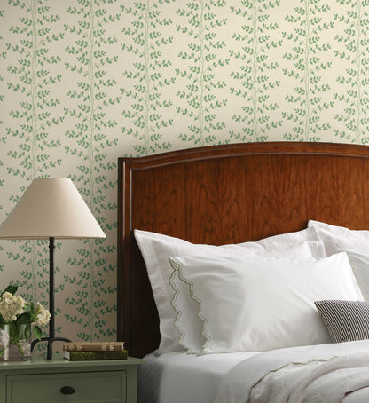 Climbing Vines Wallpaper - Linen